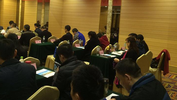 青島大學(xué)紅色教育培訓(xùn)中心解析加強(qiáng)政治建設(shè)，打造模范機(jī)關(guān)
